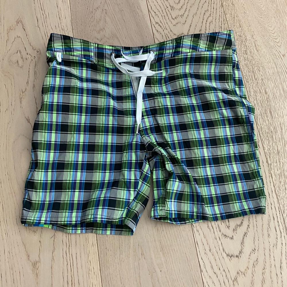 Sundek men’s swim short- like new! M/31